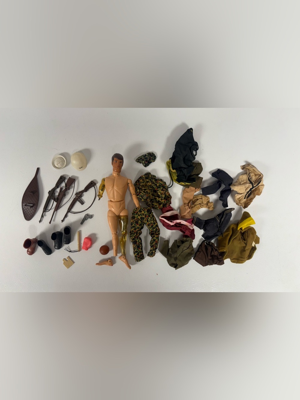 Vtg 12" GI Joe 1975 Action Figure Mike Powers Atomic Man Accessories - See Pics